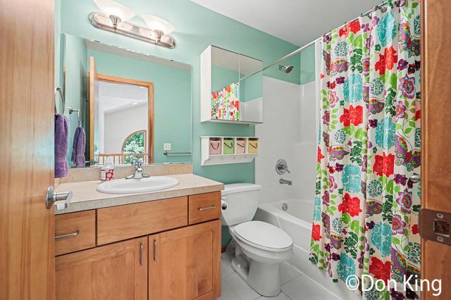 5395 Double Eagle Drive Ne, Plainfield Twp, MI 49321