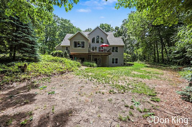 5395 Double Eagle Drive Ne, Plainfield Twp, MI 49321