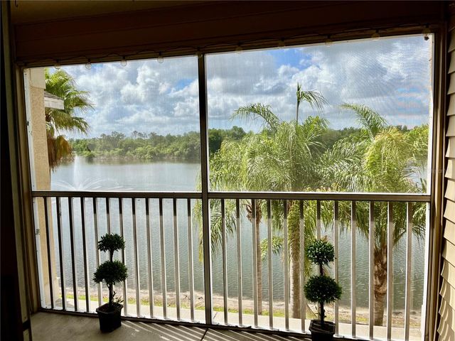 1939 SUMMER CLUB APT DRIVE 315, Oviedo, FL 32765