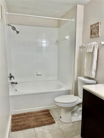 1939 SUMMER CLUB APT DRIVE 315, Oviedo, FL 32765