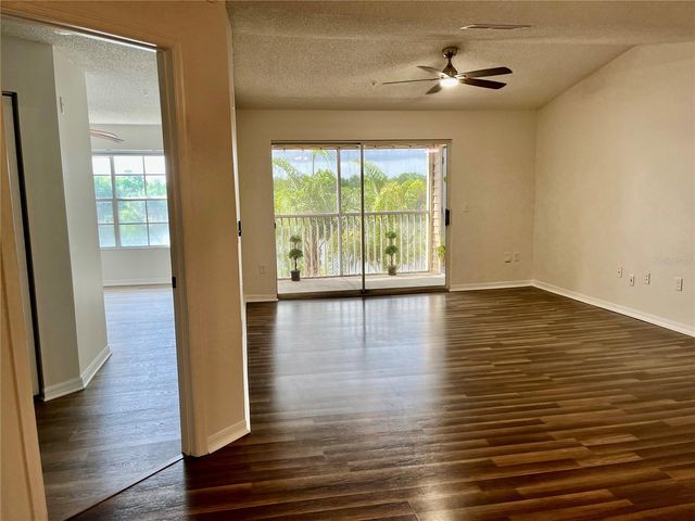 1939 SUMMER CLUB APT DRIVE 315, Oviedo, FL 32765