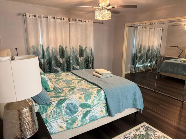 2120 El Paseo Street 207, Houston, TX 77054