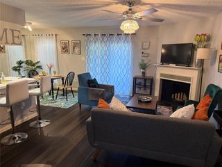 2120 El Paseo Street 207, Houston, TX 77054