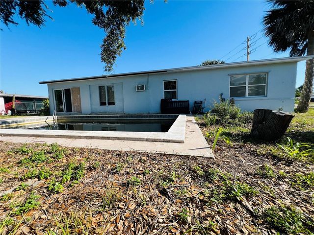 21098 GLENDALE AVENUE, Port Charlotte, FL 33952