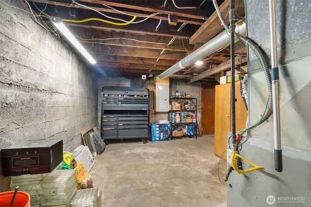 4829 S Thompson Avenue, Tacoma, WA 98408