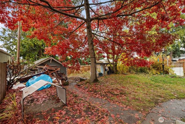 4829 S Thompson Avenue, Tacoma, WA 98408