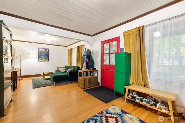 4829 S Thompson Avenue, Tacoma, WA 98408