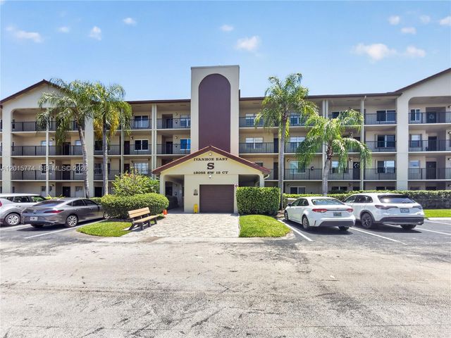 13055 SW 15th Ct 307S, Pembroke Pines, FL 33027