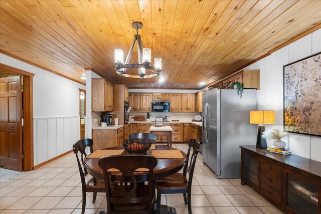 1603 Pineview Lane, Hideaway, TX 75771
