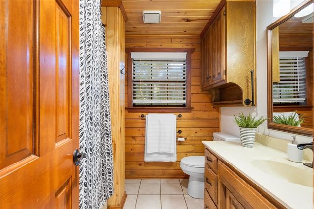 1603 Pineview Lane, Hideaway, TX 75771