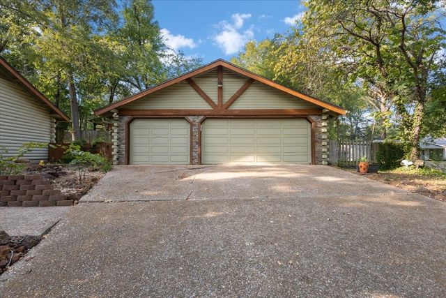 1603 Pineview Lane, Hideaway, TX 75771