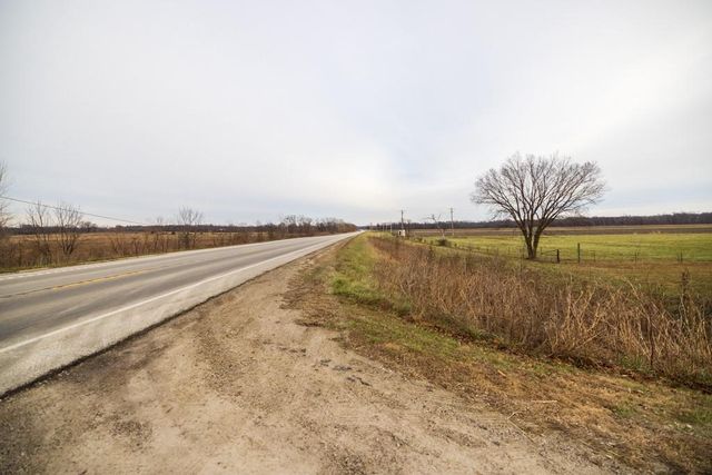 17301 E State Route 2 Rural Route, Harrisonville, MO 64701