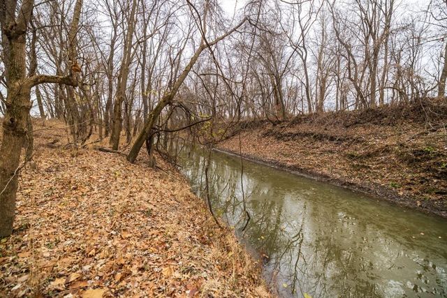 17301 E State Route 2 Rural Route, Harrisonville, MO 64701