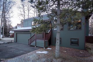 19404 Middleton Loop, Eagle River, AK 99577