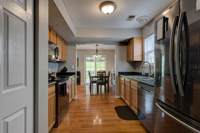 126 River Run Court, Georgetown, KY 40324