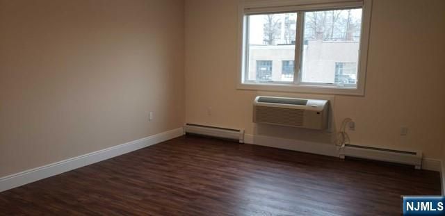 113 Union Street 205, Palisades Park, NJ 07650