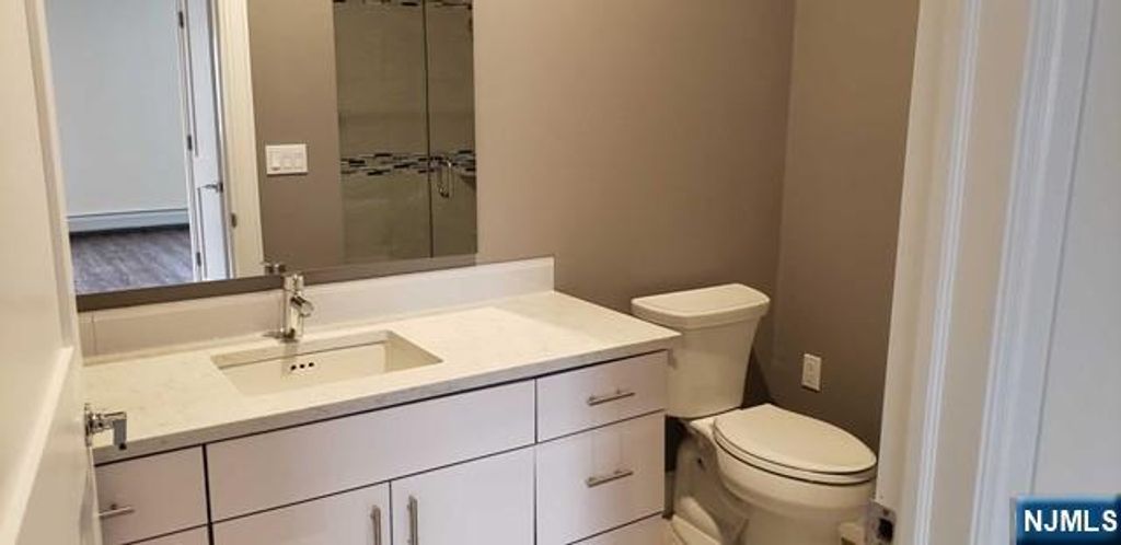 113 Union Street 205, Palisades Park, NJ 07650