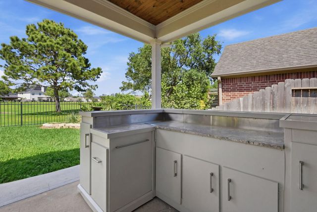 13406 Northspring Bend Lane, Cypress, TX 77429