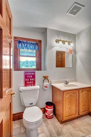 6728 Bowers Road, Imlay City, MI 48444