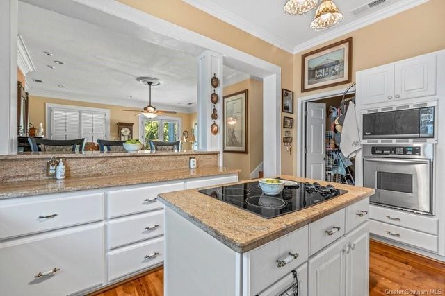 809 CLARENCE Street, Lake Charles, LA 70601