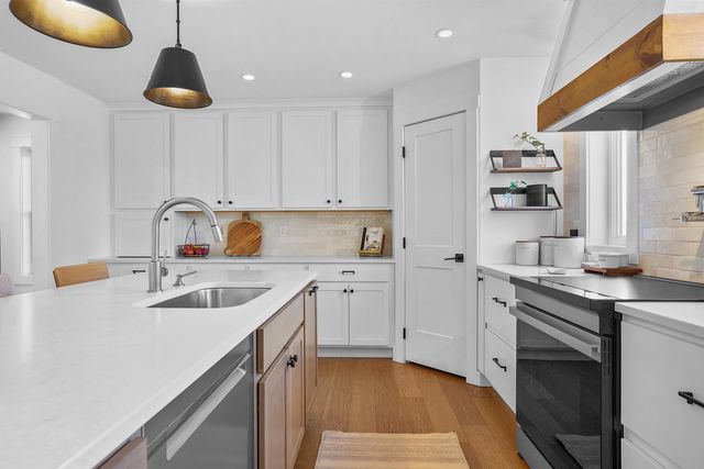 780 Ashby Road, New Ipswich, NH 03071