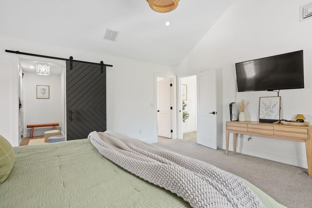 780 Ashby Road, New Ipswich, NH 03071