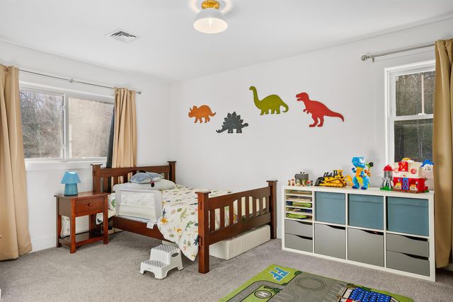 780 Ashby Road, New Ipswich, NH 03071