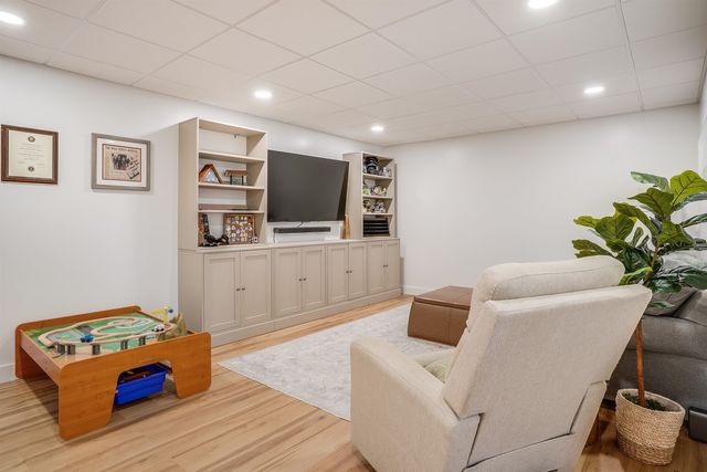 780 Ashby Road, New Ipswich, NH 03071