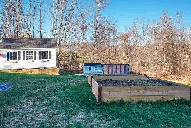 780 Ashby Road, New Ipswich, NH 03071