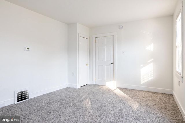 302 NEW JERSEY RD, Brooklawn, NJ 08030
