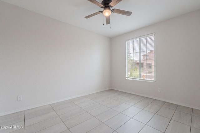 6746 W WINSTON Drive, Laveen, AZ 85339