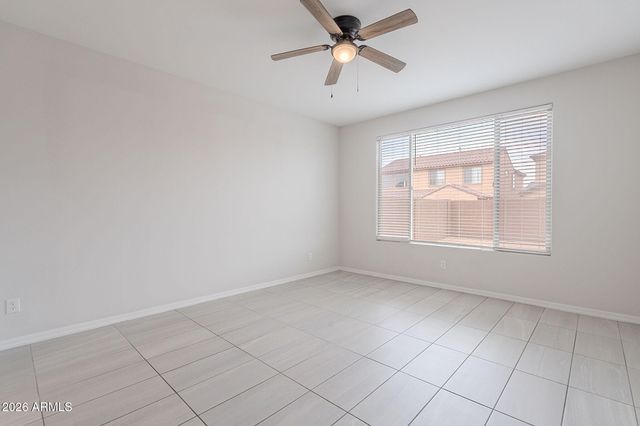 6746 W WINSTON Drive, Laveen, AZ 85339