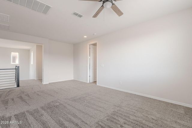 6746 W WINSTON Drive, Laveen, AZ 85339