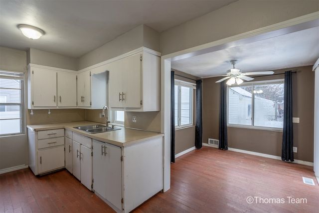 3721 Havana Avenue, Wyoming, MI 49509