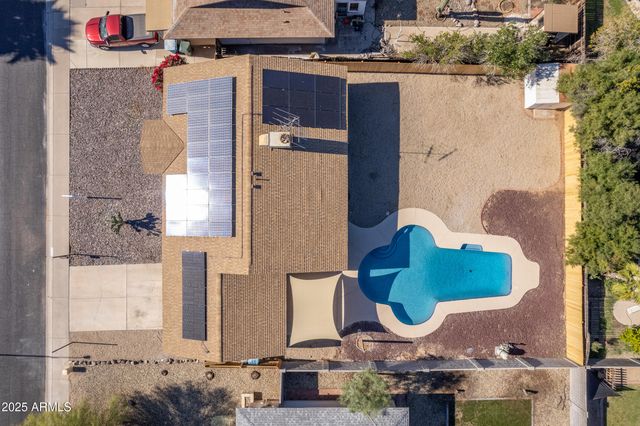 2936 W MICHELLE Drive, Phoenix, AZ 85053