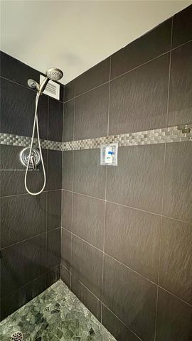 5700 Collins Ave 11B, Miami Beach, FL 33140