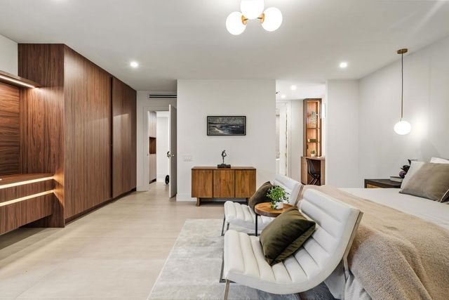 1597 E Sierra Way, Palm Springs, CA 92264