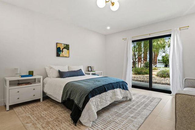 1597 E Sierra Way, Palm Springs, CA 92264