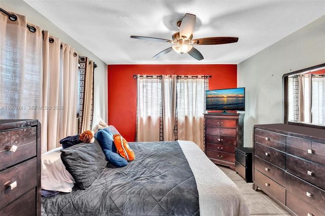 14902 SW 297th Ter, Homestead, FL 33033