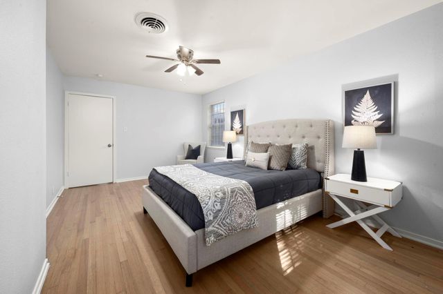 4326 Akard Street, Houston, TX 77047