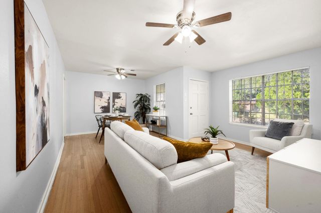 4326 Akard Street, Houston, TX 77047