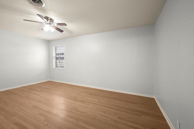 4326 Akard Street, Houston, TX 77047