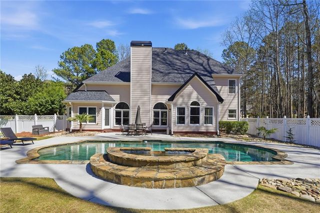 1841 Mcconnell Road, Grayson, GA 30017