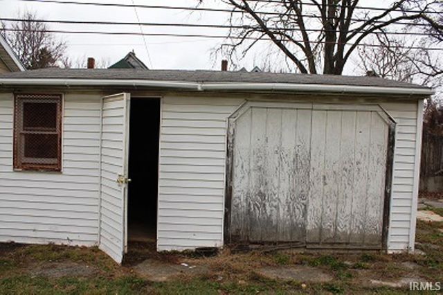 916 W 6Th Street, Marion, IN 46953