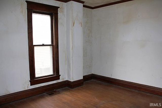 916 W 6Th Street, Marion, IN 46953