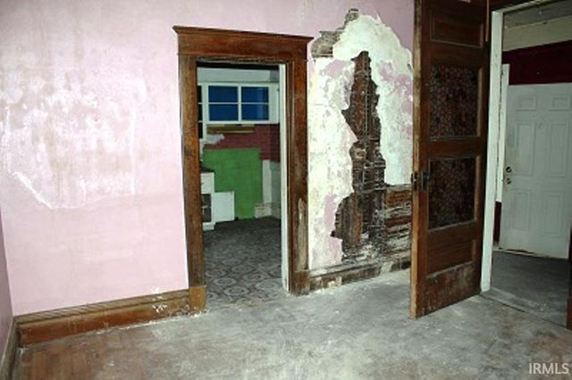 916 W 6Th Street, Marion, IN 46953