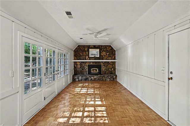 201 Hunting Creek Drive, Marietta, GA 30068