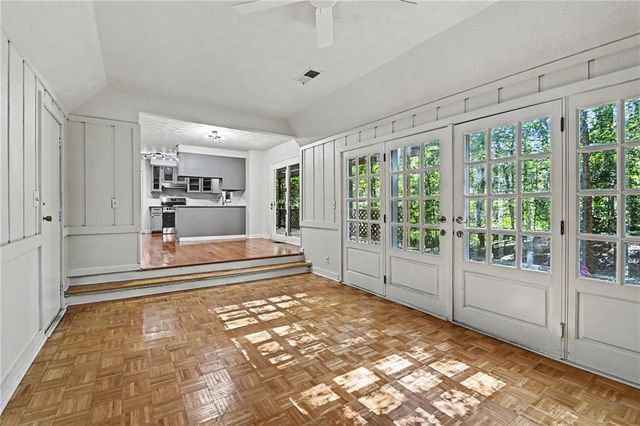 201 Hunting Creek Drive, Marietta, GA 30068