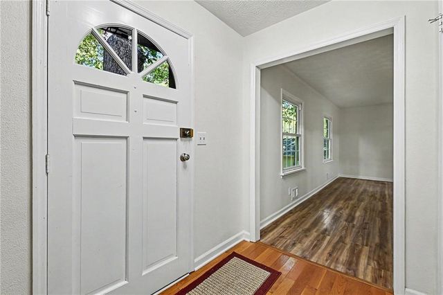 201 Hunting Creek Drive, Marietta, GA 30068
