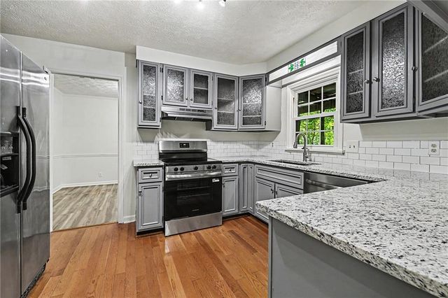 201 Hunting Creek Drive, Marietta, GA 30068